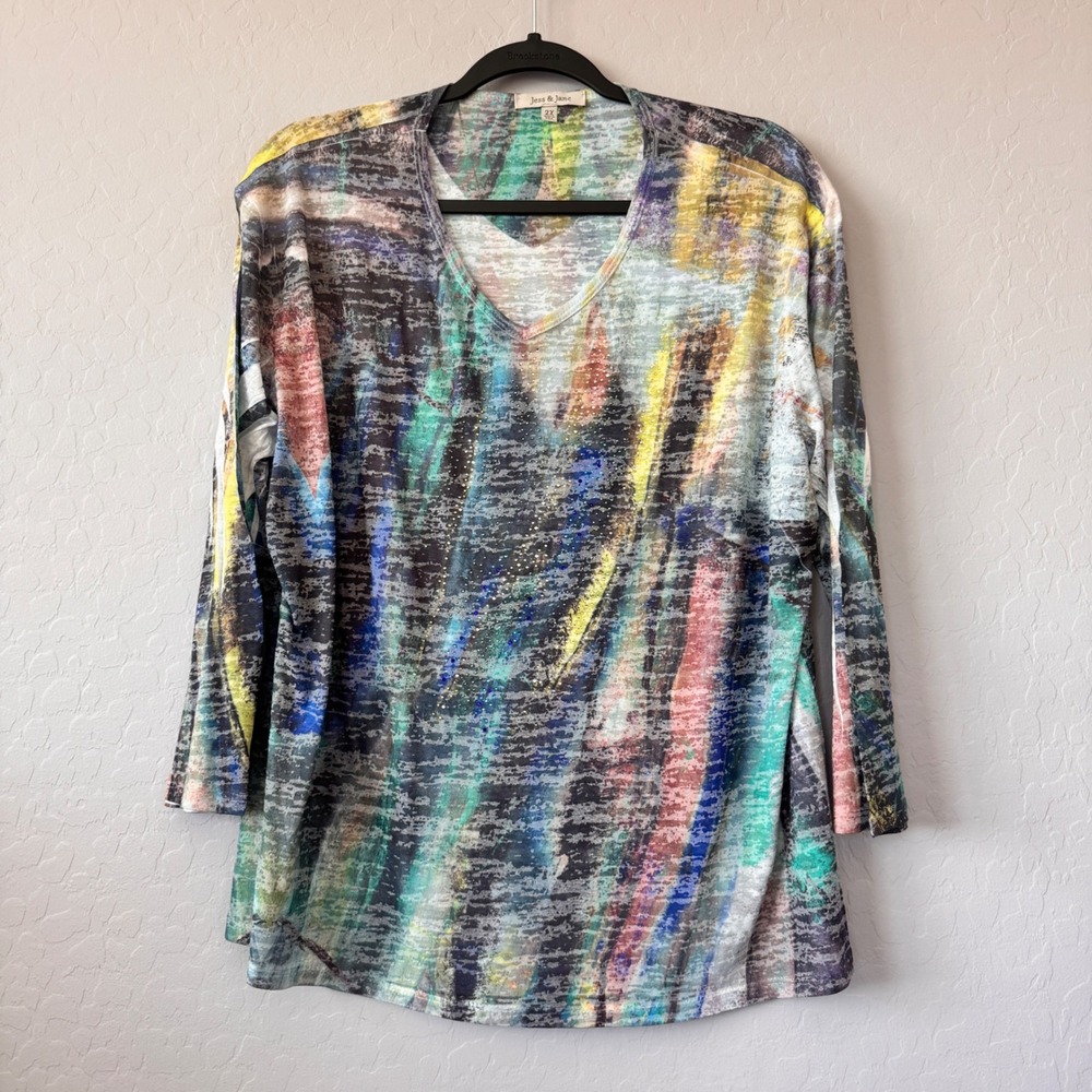 Jess & Jane Abstract Art Top 2X V-Neck Long Sleeve Colorful Embellished Blouse